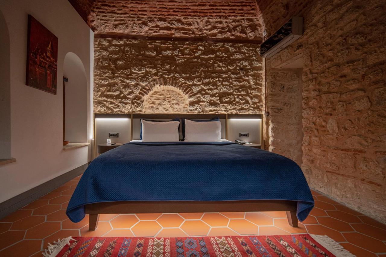 Han 1772 Hotel Istambul Exterior foto A bedroom at the hotel