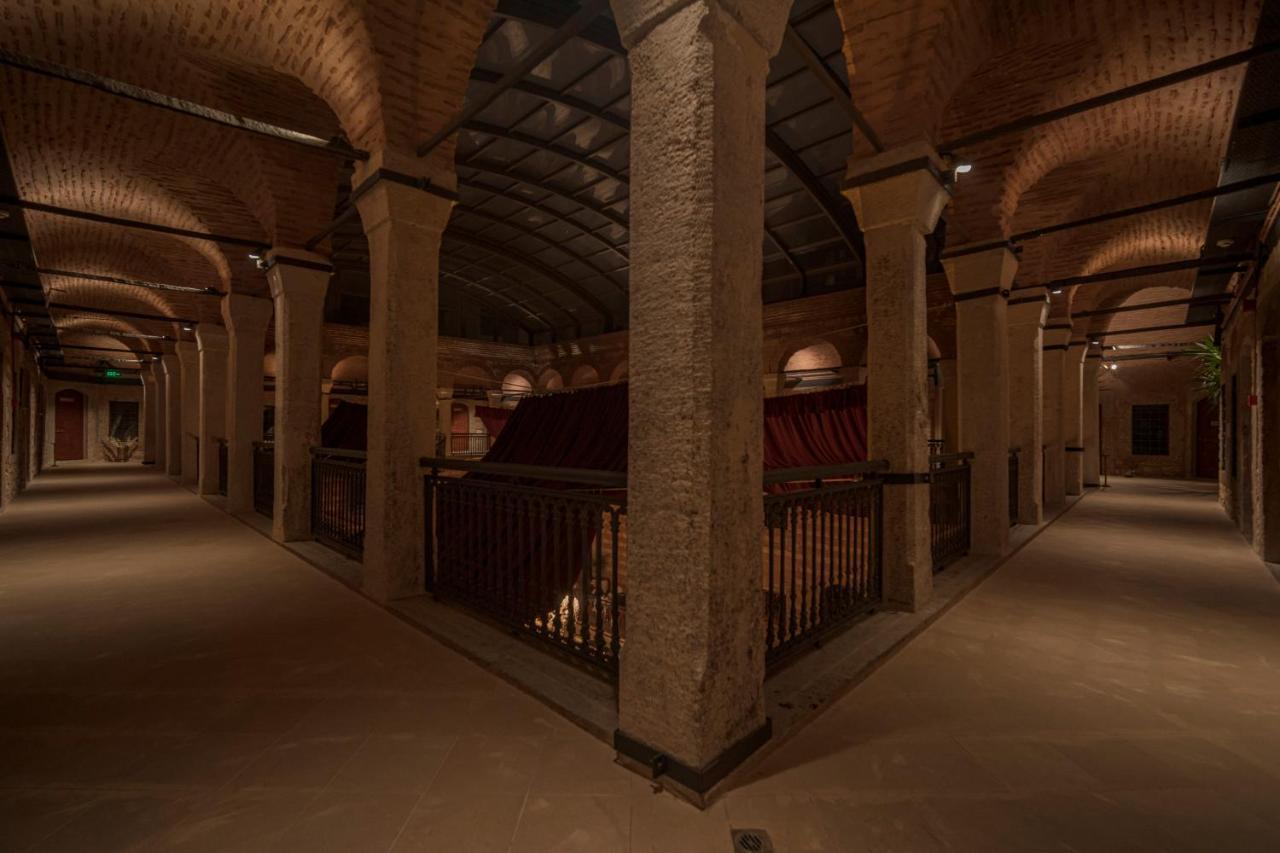 Han 1772 Hotel Istambul Exterior foto The interior of the Basilica Cistern